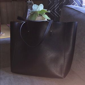 GAP handbag with leopard interior